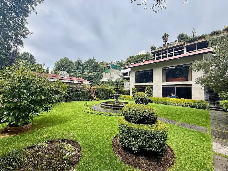 Casa en venta · Bosque de las Lomas, Miguel Hidalgo, Ciudad de México Casa en venta · Bosque de las Lomas, Miguel Hidalgo, Ciudad de México