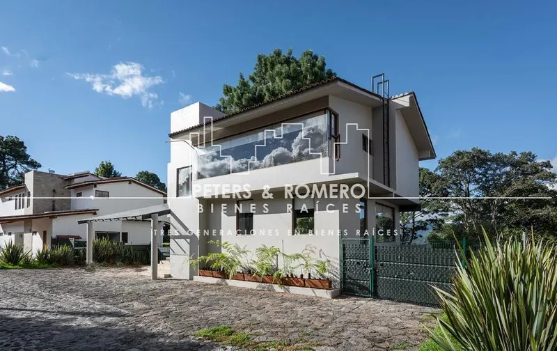 Casa en venta · Avándaro, Valle de Bravo, Estado de México