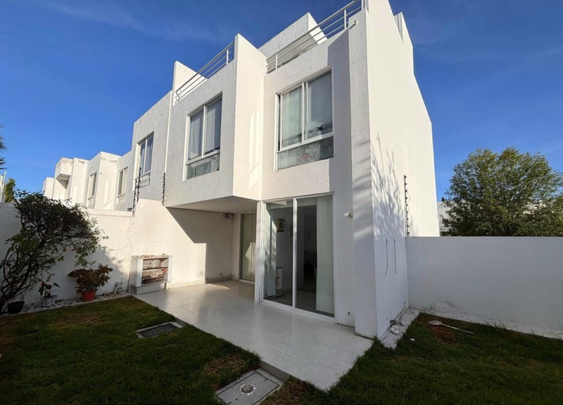 Casa en venta · Residencial el Refugio, Santiago de Querétaro, Querétaro Casa en venta · Residencial el Refugio, Santiago de Querétaro, Querétaro