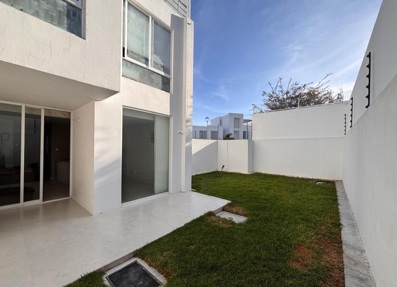 Casa en venta · Residencial el Refugio, Santiago de Querétaro, Querétaro Casa en venta · Residencial el Refugio, Santiago de Querétaro, Querétaro
