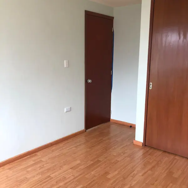 2bb12d21-e0cf-40ef-8353-d61ae883cf2f.jpeg