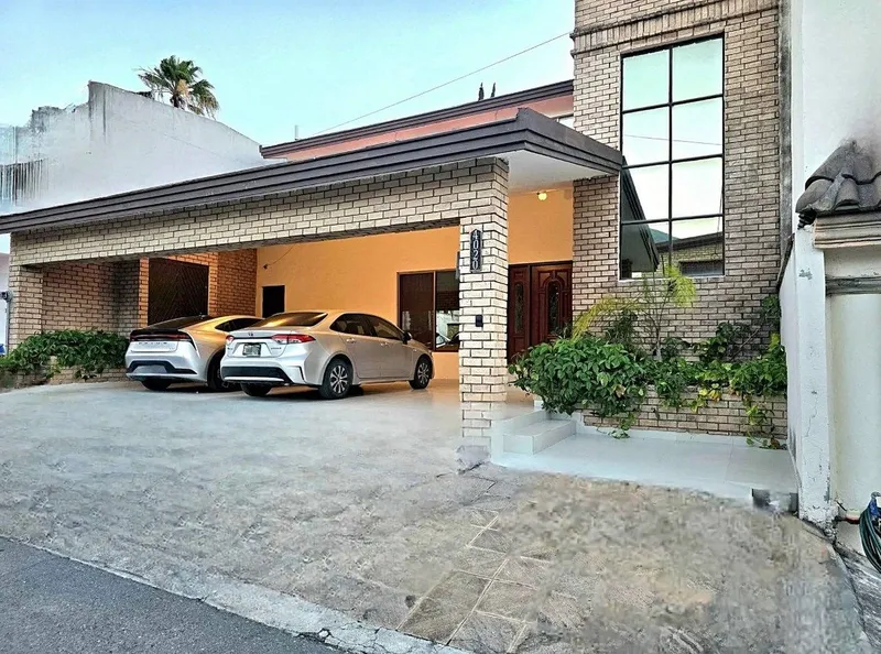 Casa en venta · Las Torres, Monterrey, Nuevo León