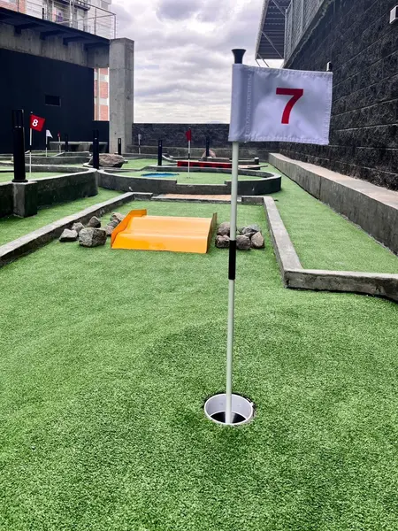 Mini golf GTC.jpg