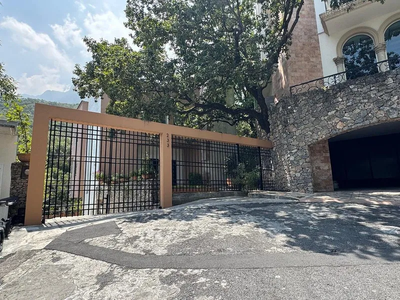 Casa en renta · Colinas de San Ángel, San Pedro Garza García, Nuevo León