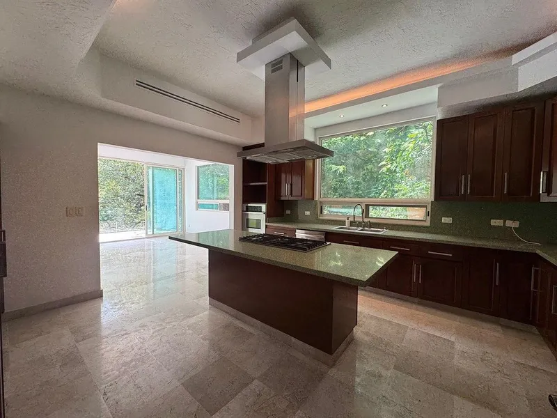 Casa en renta · Colinas de San Ángel, San Pedro Garza García, Nuevo León