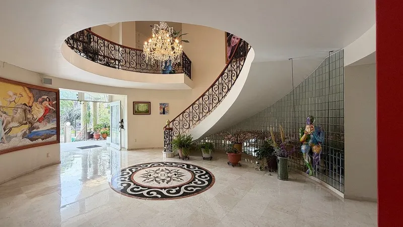 Casa en venta · Lomas Country Club, Huixquilucan, Estado de México Casa en venta · Lomas Country Club, Huixquilucan, Estado de México