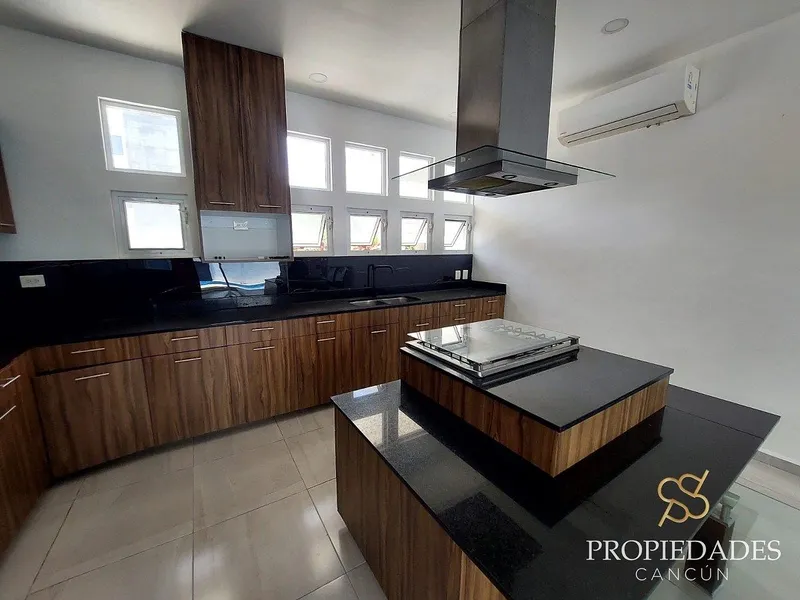 Casa en venta · Cancún, Benito Juárez, Quintana Roo Casa en venta · Cancún, Benito Juárez, Quintana Roo
