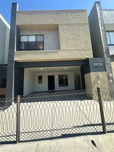 Casa en venta · Dominio Cumbres, García, Nuevo León Casa en venta · Dominio Cumbres, García, Nuevo León