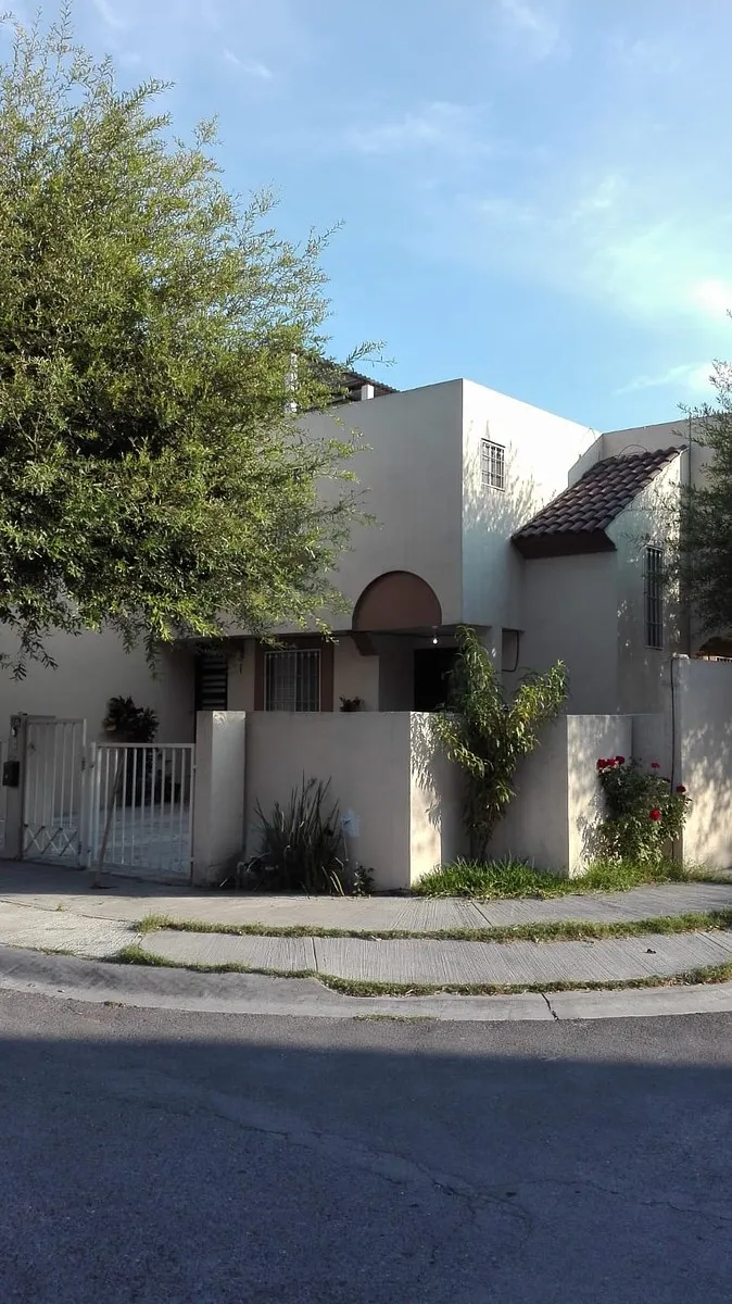 Casa en venta · Parque de Investigación e Innovación Tecnológica, Apodaca, Nuevo León Casa en venta · Parque de Investigación e Innovación Tecnológica, Apodaca, Nuevo León