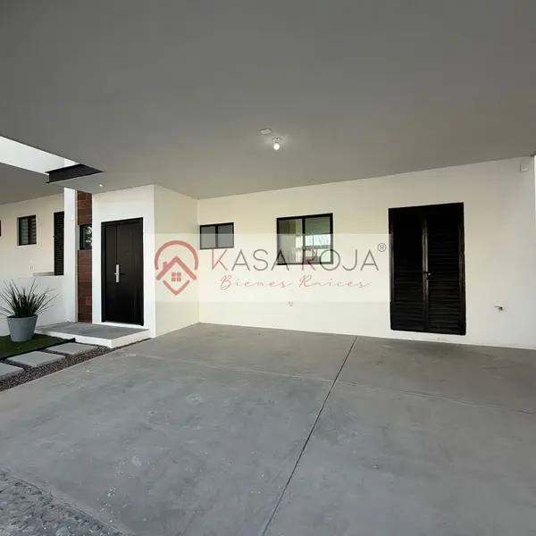 Casa en venta · Valle de Cumbres, García, Nuevo León