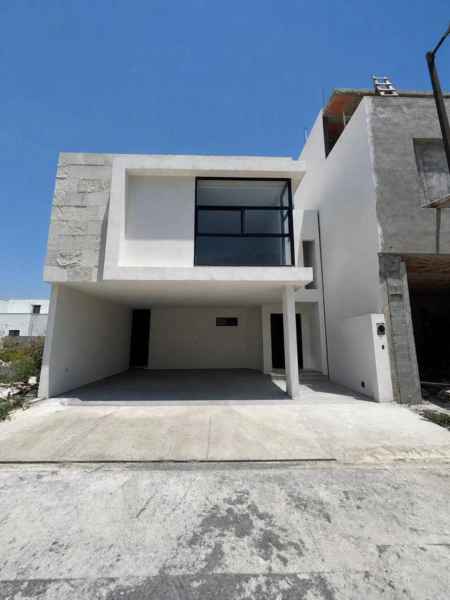 Casa en venta · Ampliación Jardines de San Agustín 3er Sector, San Pedro Garza García, Nuevo León