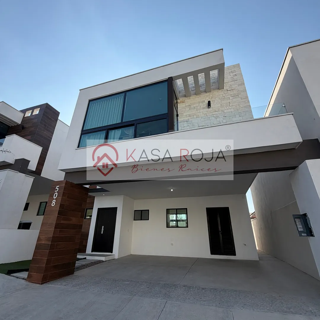 Casa en venta · Valle de Cumbres, García, Nuevo León