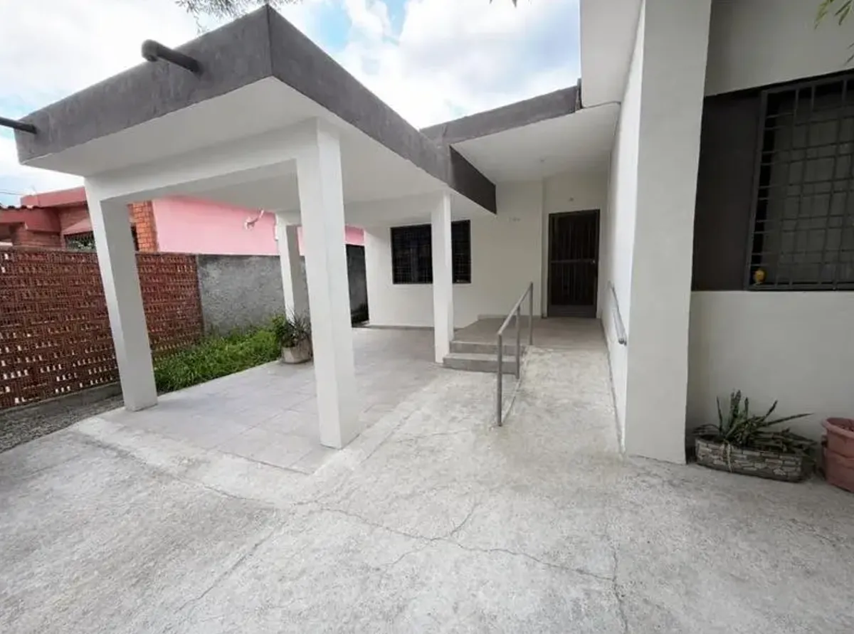 Casa en venta · Instituto Tecnológico de Estudios Superiores de Monterrey, Monterrey, Nuevo León