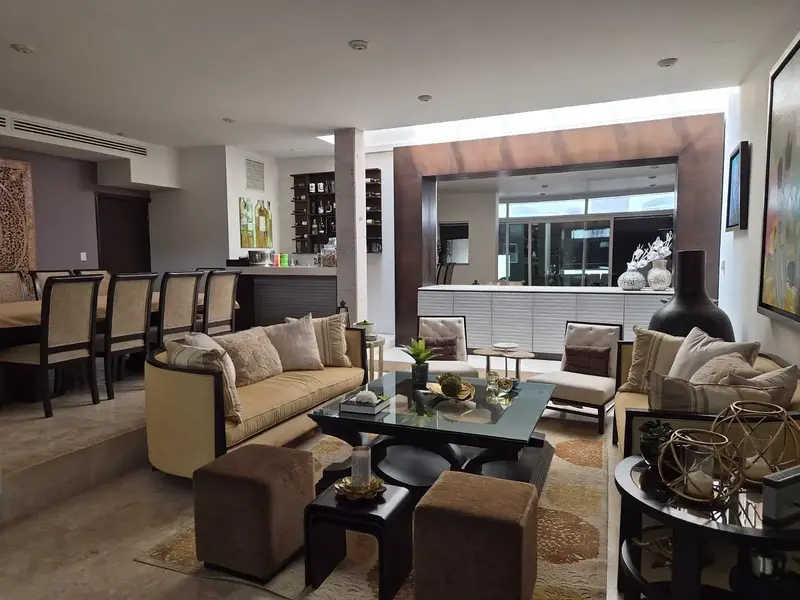 Casa en venta · Colinas de San Jerónimo, Monterrey, Nuevo León