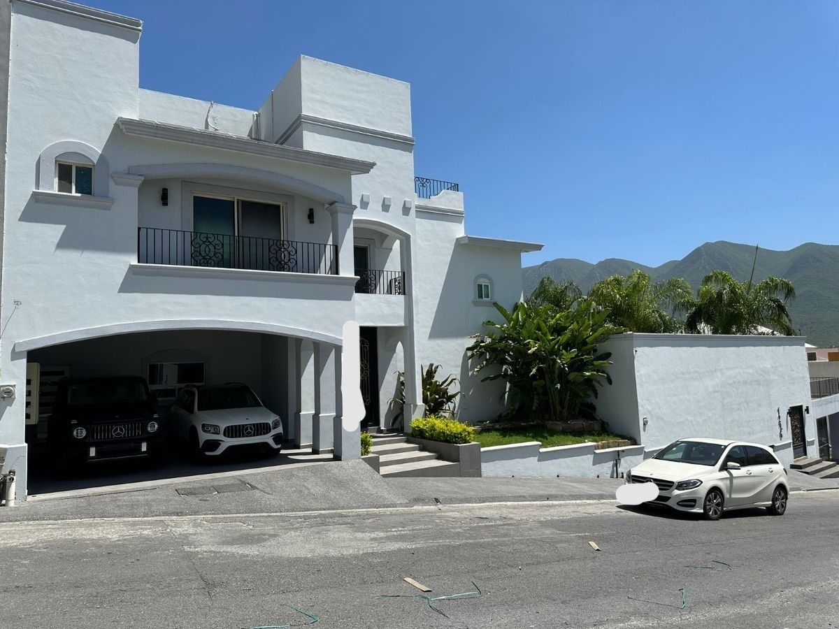 Casa en venta · Instituto Tecnológico de Estudios Superiores de Monterrey, Monterrey, Nuevo León
