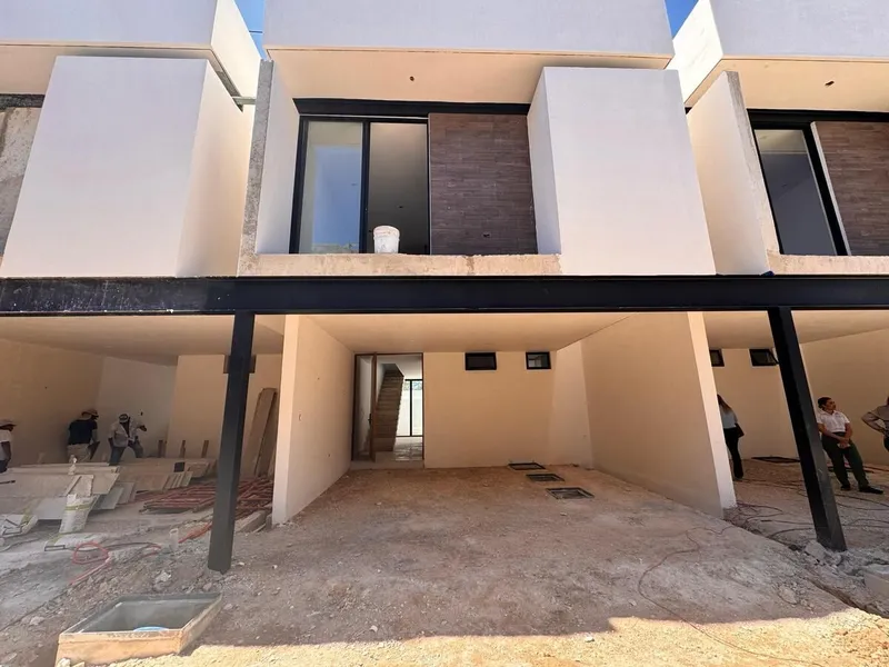 Casa en venta · Temozon Norte, Mérida, Yucatán Casa en venta · Temozon Norte, Mérida, Yucatán