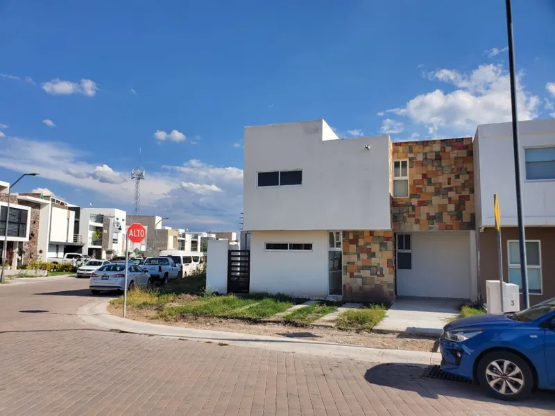 Condominio en venta · Cañadas del Arroyo, Corregidora, Querétaro Condominio en venta · Cañadas del Arroyo, Corregidora, Querétaro