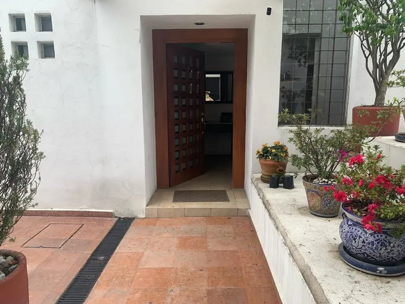 Casa en venta · Lomas de Vista Hermosa, Cuajimalpa de Morelos, Ciudad de México Casa en venta · Lomas de Vista Hermosa, Cuajimalpa de Morelos, Ciudad de México