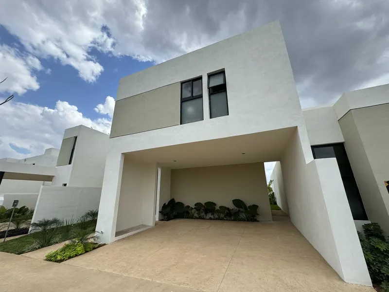 Casa en venta · Cholul, Mérida, Yucatán Casa en venta · Cholul, Mérida, Yucatán