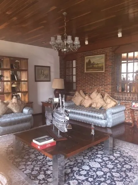 Casa en venta · Lomas del Chamizal, Cuajimalpa de Morelos, Ciudad de México Casa en venta · Lomas del Chamizal, Cuajimalpa de Morelos, Ciudad de México