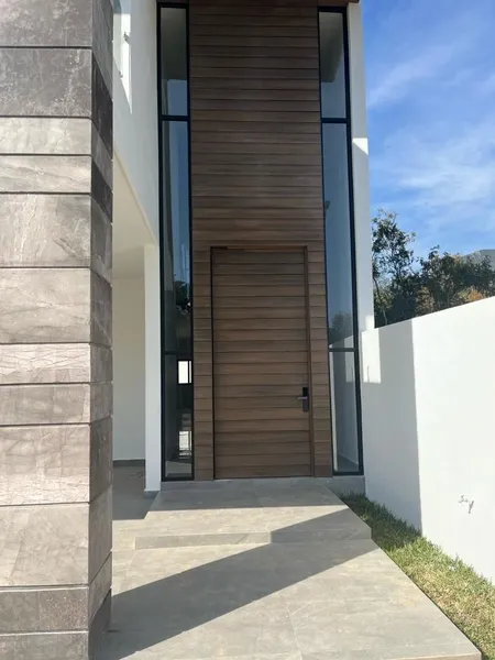 Casa en venta · Yerbaniz, Santiago, Nuevo León Casa en venta · Yerbaniz, Santiago, Nuevo León