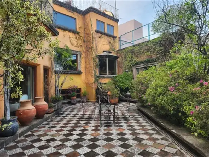 Casa en venta · Lomas de Chapultepec I Sección, Lomas de Chapultepec, Chapultepec, Miguel Hidalgo, Ciudad de México Casa en venta · Lomas de Chapultepec I Sección, Lomas de Chapultepec, Chapultepec, Miguel Hidalgo, Ciudad de México