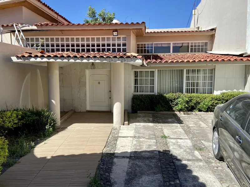 Casa en venta · Lomas de Tecamachalco, Naucalpan de Juárez, Estado de México