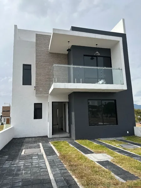 Casa en venta · Juriquilla Campestre, Santiago de Querétaro, Querétaro Casa en venta · Juriquilla Campestre, Santiago de Querétaro, Querétaro
