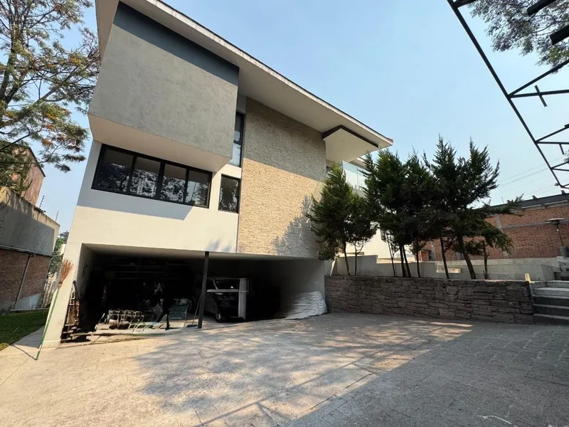 Casa en venta · Bosque de las Lomas, Miguel Hidalgo, Ciudad de México Casa en venta · Bosque de las Lomas, Miguel Hidalgo, Ciudad de México