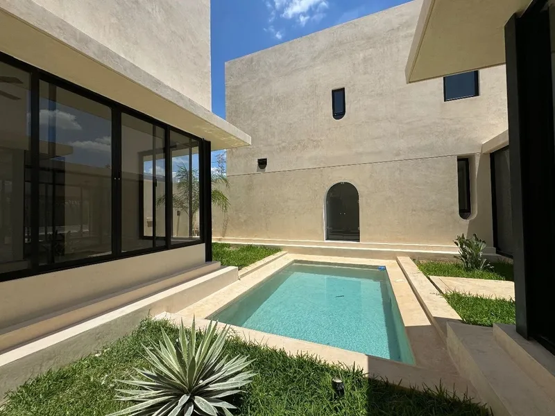 Casa en venta · Residencial Xcanatún, Mérida, Yucatán