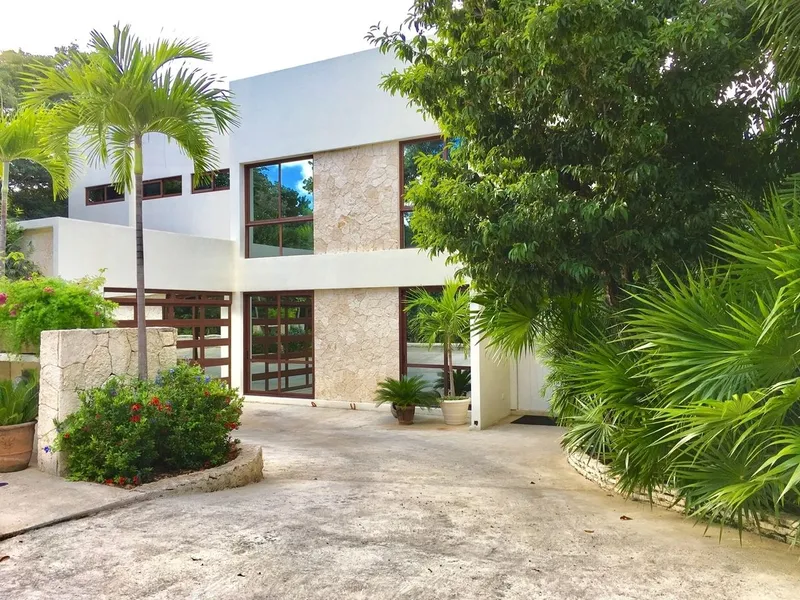 Casa en venta · Akumal, Tulum, Quintana Roo Casa en venta · Akumal, Tulum, Quintana Roo