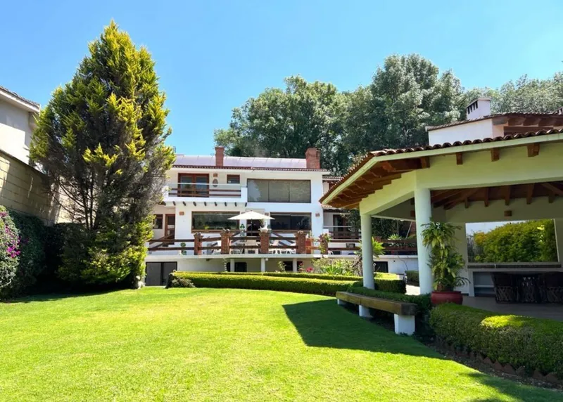 Casa en venta · Avándaro, Valle de Bravo, Estado de México