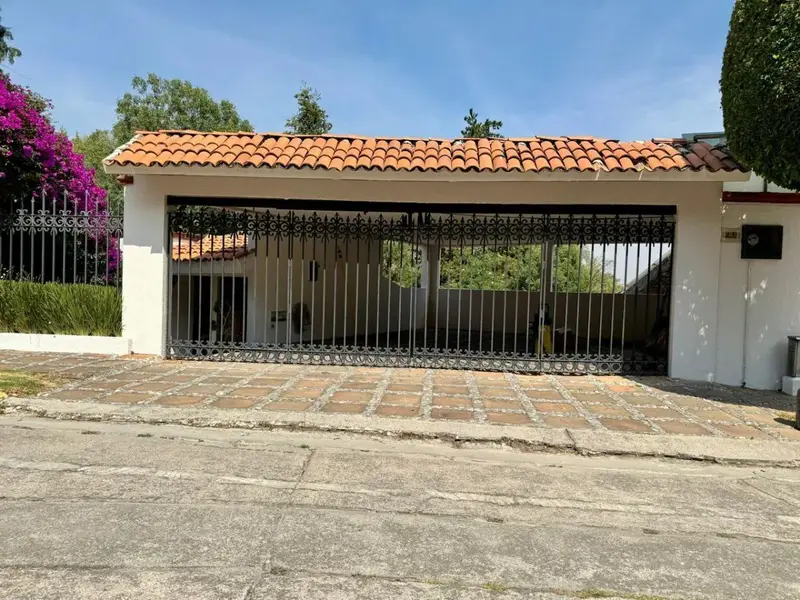 Casa en venta · Naucalpan de Juárez, Estado de México Casa en venta · Naucalpan de Juárez, Estado de México