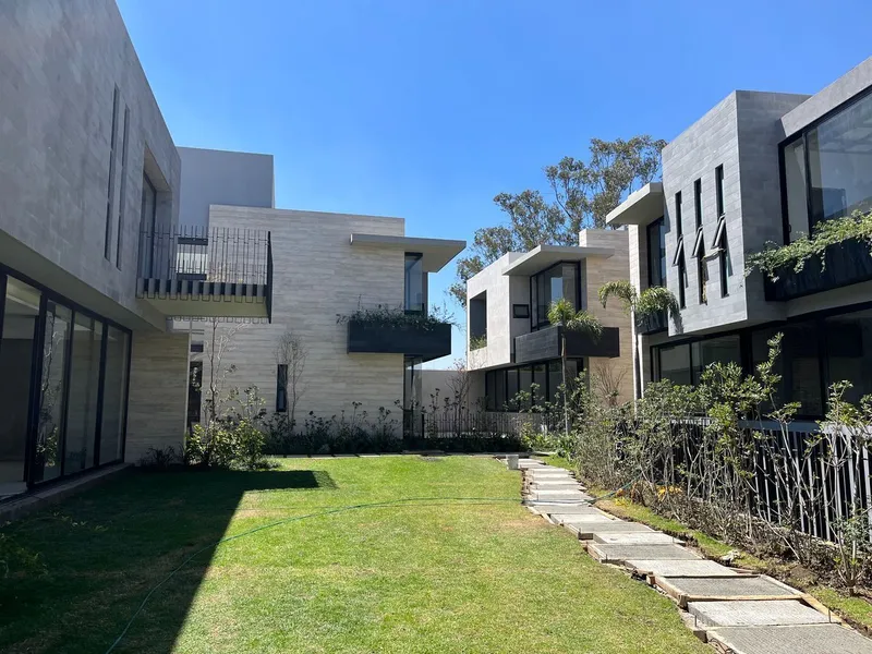 Condominio en venta · Lomas de Tecamachalco, Naucalpan de Juárez, Estado de México Condominio en venta · Lomas de Tecamachalco, Naucalpan de Juárez, Estado de México