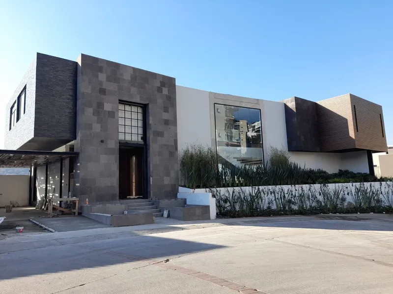 Casa en venta · Bosque Real, Huixquilucan, Estado de México Casa en venta · Bosque Real, Huixquilucan, Estado de México