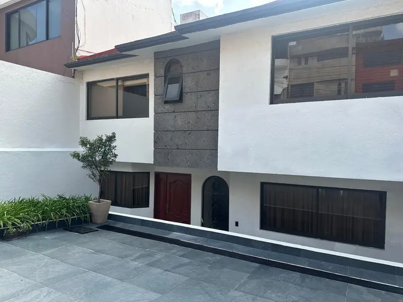 Casa en venta · Paseos del Bosque, Naucalpan de Juárez, Estado de México Casa en venta · Paseos del Bosque, Naucalpan de Juárez, Estado de México