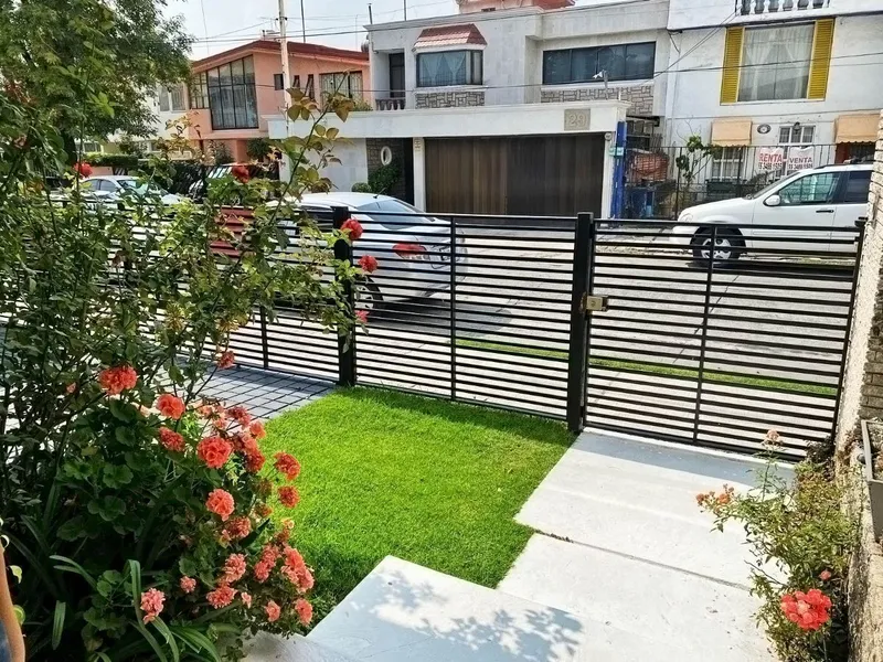 Casa en venta · Colón Echegaray, Naucalpan de Juárez, Estado de México