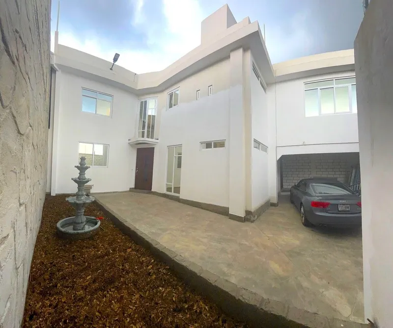 Casa en venta · Los Reyes, Tláhuac, Ciudad de México