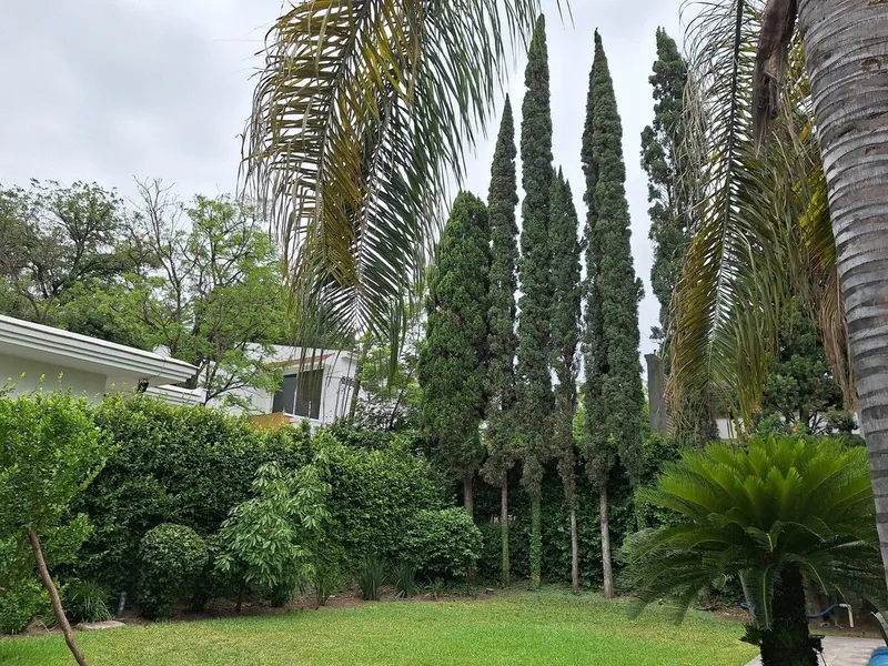 Casa en venta · Del Valle, San Pedro Garza García, Nuevo León