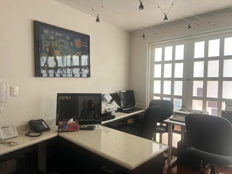 Casa en venta · Lomas de Chapultepec I Sección, Lomas de Chapultepec, Chapultepec, Miguel Hidalgo, Ciudad de México Casa en venta · Lomas de Chapultepec I Sección, Lomas de Chapultepec, Chapultepec, Miguel Hidalgo, Ciudad de México