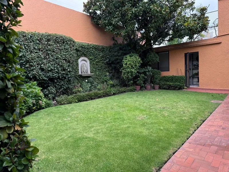 Casa en venta · Lomas de Tecamachalco, Naucalpan de Juárez, Estado de México