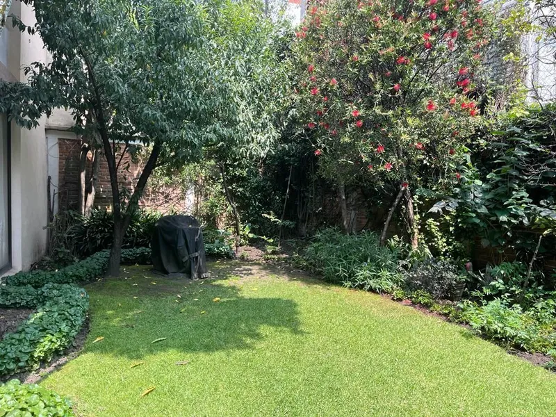 Casa en venta · Las Águilas, Álvaro Obregón, Ciudad de México Casa en venta · Las Águilas, Álvaro Obregón, Ciudad de México
