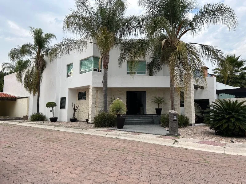 Condominio en venta · Rinconada Jacarandas, Santiago de Querétaro, Querétaro