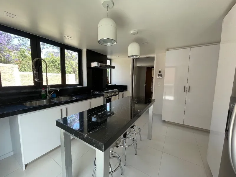 Casa en venta · Bosque de las Lomas, Miguel Hidalgo, Ciudad de México Casa en venta · Bosque de las Lomas, Miguel Hidalgo, Ciudad de México