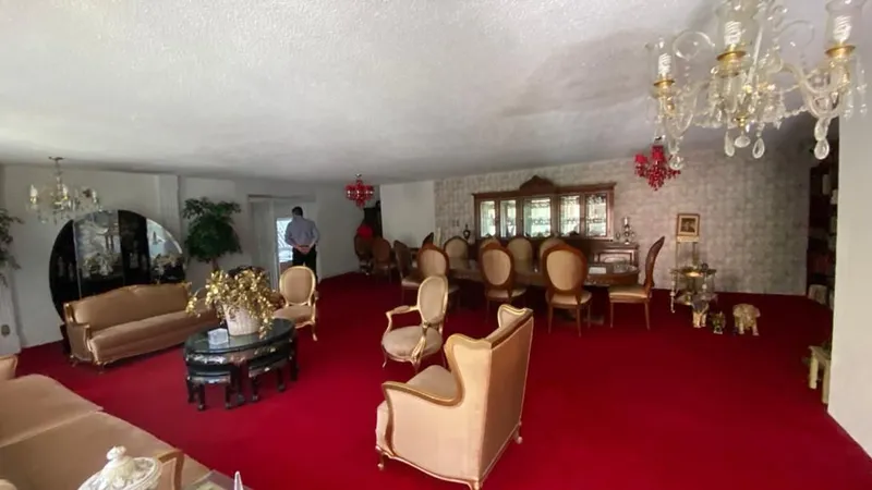 Casa en venta · Bosque de las Lomas, Miguel Hidalgo, Ciudad de México Casa en venta · Bosque de las Lomas, Miguel Hidalgo, Ciudad de México