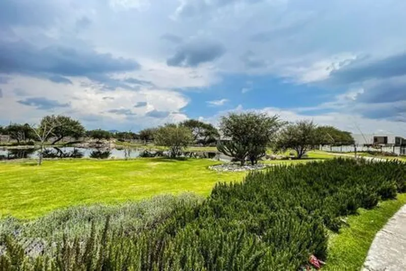 Lote en venta · Lomas del Campanario II, Santiago de Querétaro, Querétaro