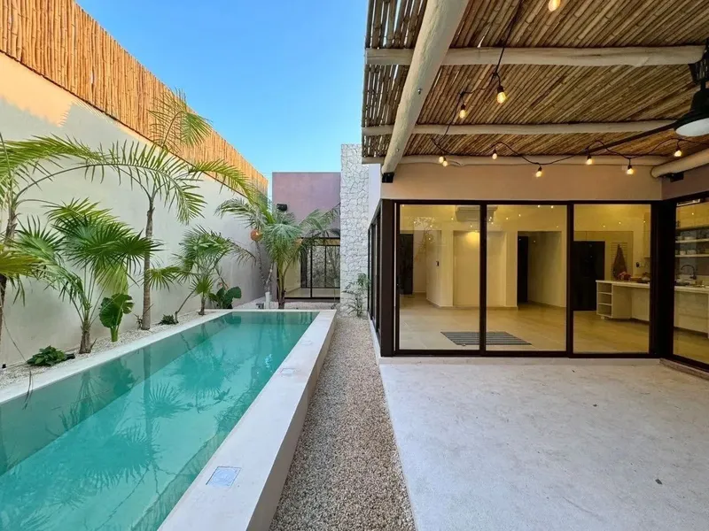 Casa en venta · Cholul, Mérida, Yucatán Casa en venta · Cholul, Mérida, Yucatán