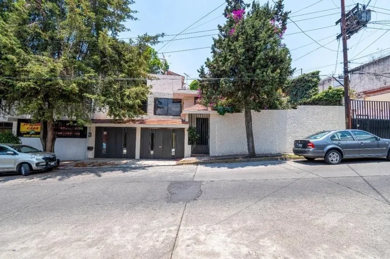 Casa en venta · Lomas de Tecamachalco, Naucalpan de Juárez, Estado de México