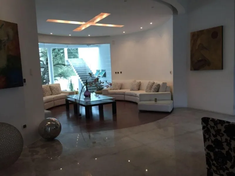 Casa en venta · Portal del Huajuco, Monterrey, Nuevo León