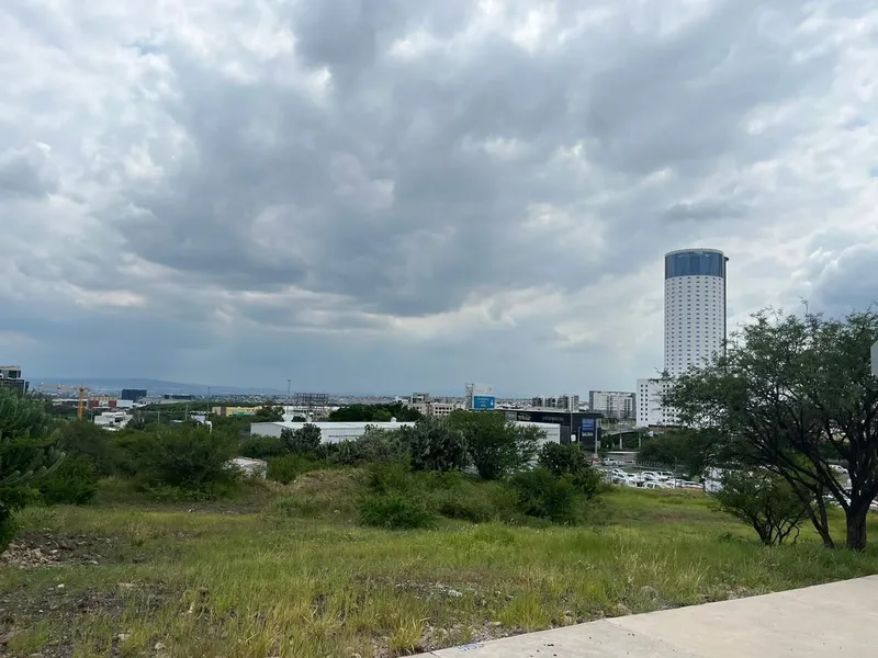 Lote en venta · Juriquilla, Santiago de Querétaro, Querétaro Lote en venta · Juriquilla, Santiago de Querétaro, Querétaro